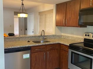 4507 Hazeltine Ct APT A, Alexandria, VA 22312