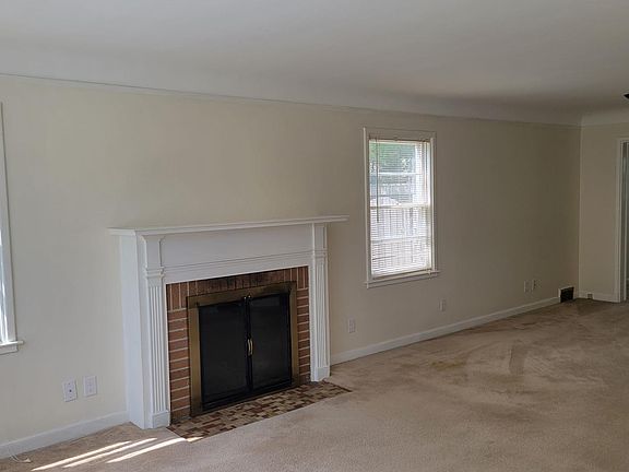 3rd image of 5720 York Ave S
