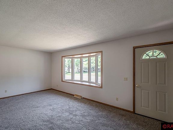 3rd image of 237 Ann Dr