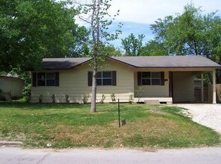 206 N Haswell Dr, Bryan, TX 77803