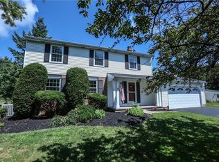 868 Independence Dr, Webster, NY 14580
