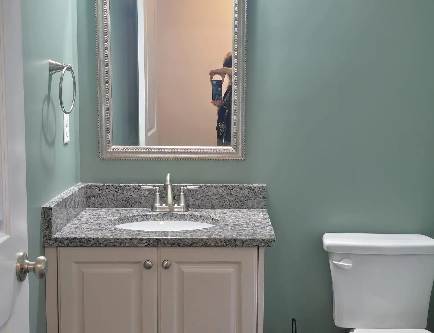 697 Red Cedar Ct — Photo 4
