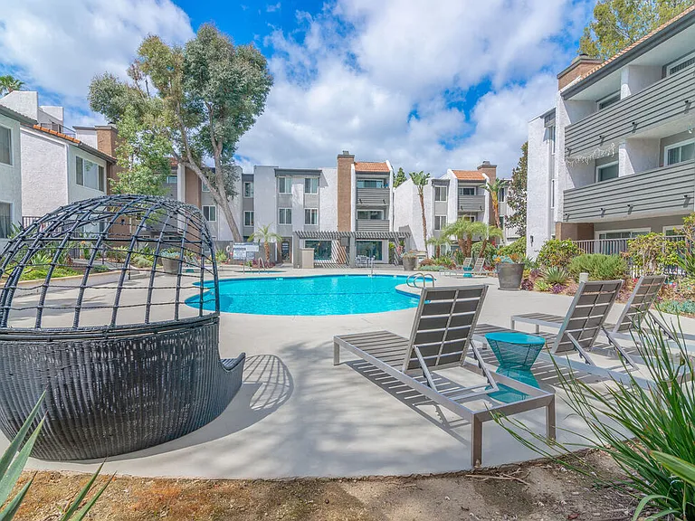 City View Apartments at Warner Park — Photo 4