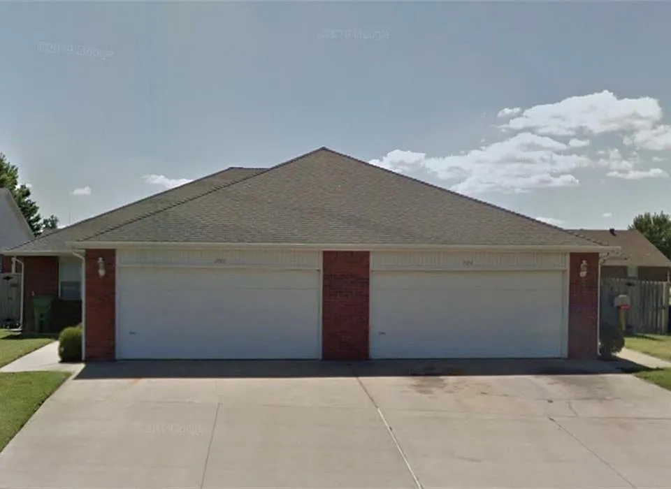 2004 S Old Wire Rd