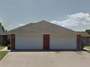 2004 S Old Wire Rd, Rogers, AR 72758