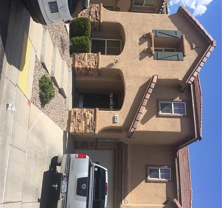1st image of 986 Ashford Hollow Ave