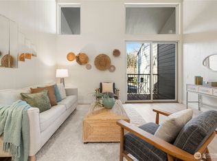 6439 139th Avenue NE #19, Redmond, WA