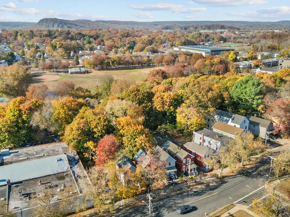 666 Orchard Street, New Haven, CT 06511