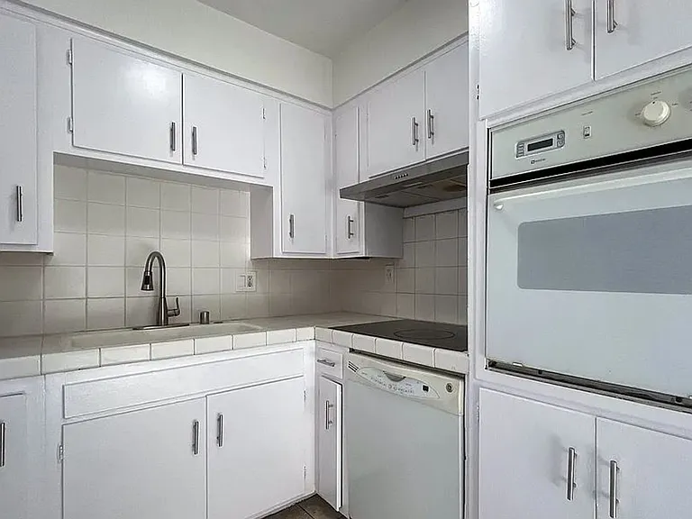 3505 Emerald St — Photo 27