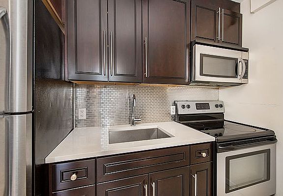 4th image of 165 E 116th St #5