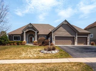 3032 Fairway Dr, Chaska, MN 55318