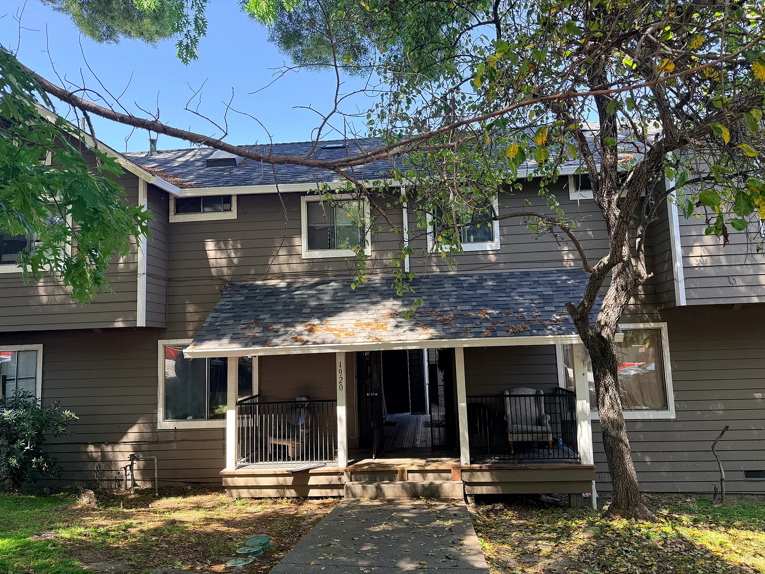 3 bed, 1.5 bath, 925 sqft, $2,950 — Photo 1