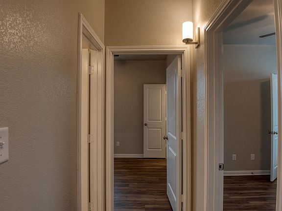 3rd image of 2200 John Ross Ct