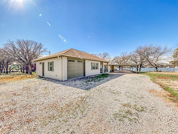 3rd image of 230 County Road 565