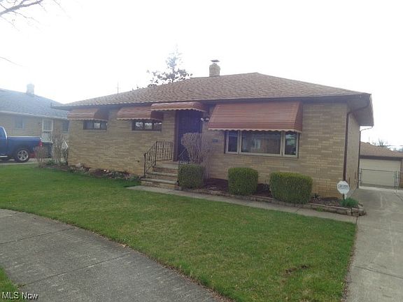 5th image of 8978 Boxwood Cir