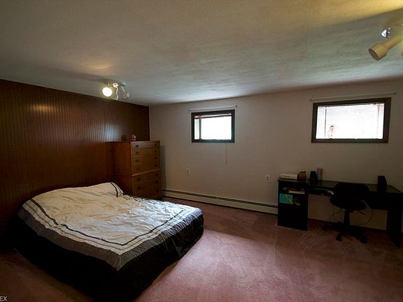 2nd image of 11010 Forest Oaks Dr
