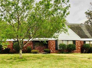 3860 Cecil Dr, Beaumont, TX 77706