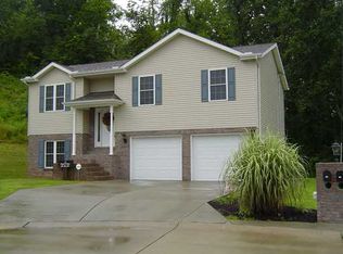 217 Patricia St, Poca, WV 25159