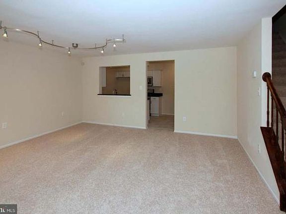 2nd image of 3724 Monmouth Pl