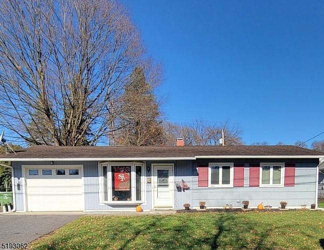 1st image of 14 McKinley Ave