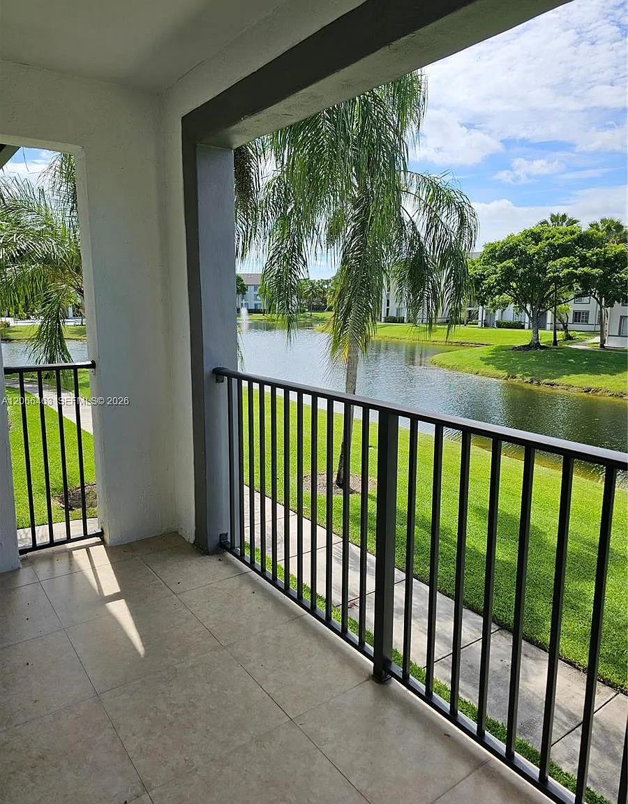 Enclave At Doral Condo No — Photo 1