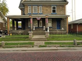 314 E Poplar St, Taylorville, IL 62568