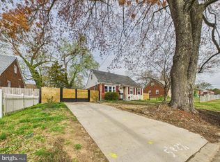 913 Brooke Rd, Capitol Heights, MD 20743