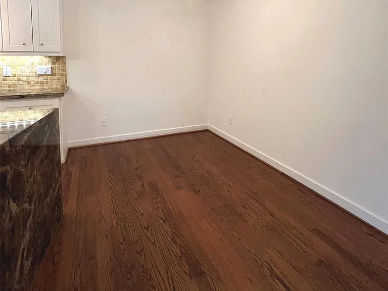 1601 S Shepherd Dr #161 — Photo 14