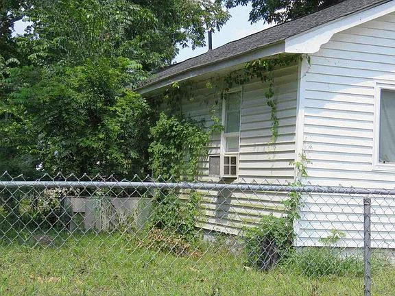 2nd image of 1203 Unity Rd
