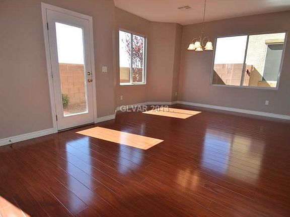 4th image of 8128 Satin Carnation Ln