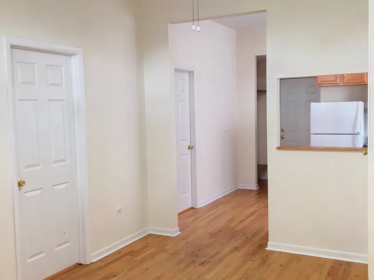2611 W Rice St #2R — Photo 3