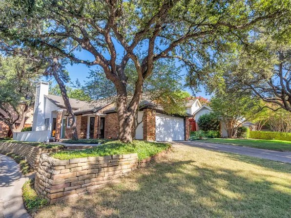 14681 Plage Ln, Addison, TX 75001