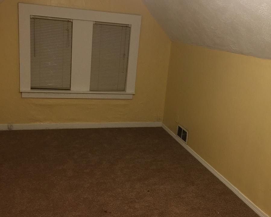 1st image of 1619 E Jackson St #3