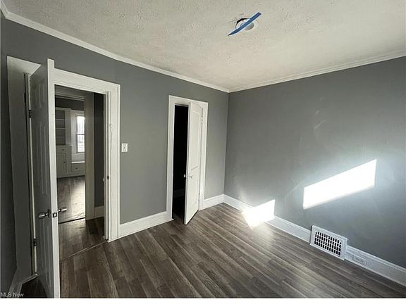 3rd image of 3488 W 117th St #1