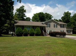 760 Lea Drive Ext, Hampstead, NC 28443