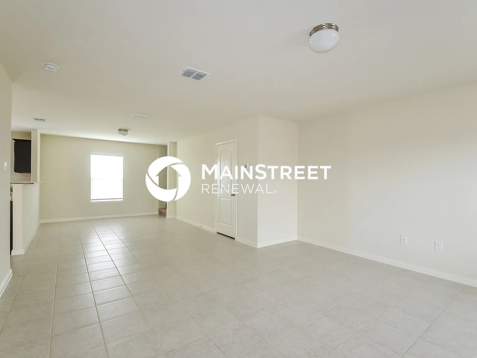 6214 Lakefront — Photo 2