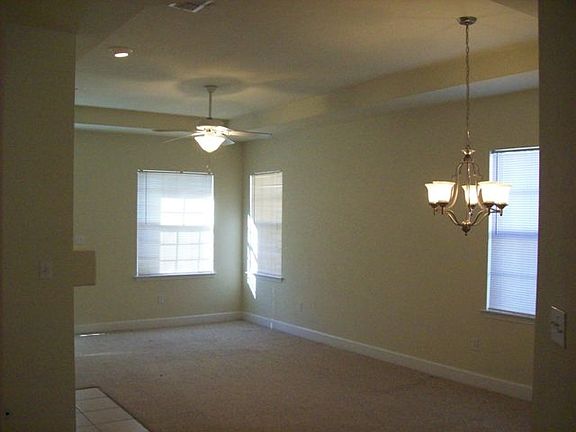 4th image of 5025 Hampton Ridge Ave