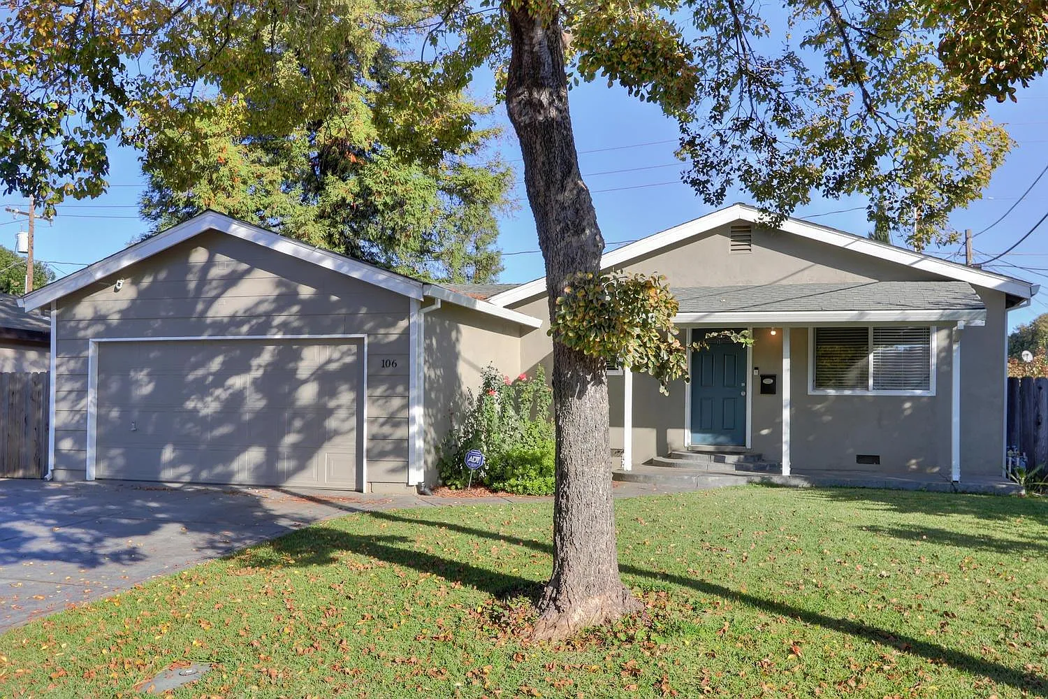 106 Coral Dr photo 1