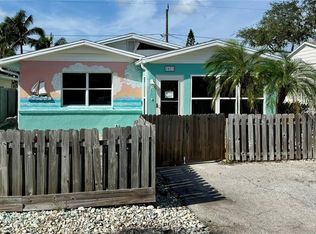 3013 Dupont St S, Gulfport, FL 33707