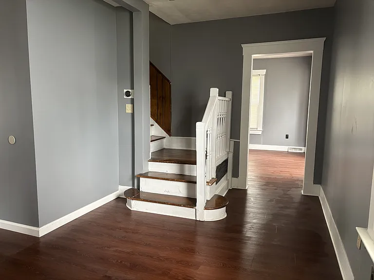 155 Leete St — Photo 6