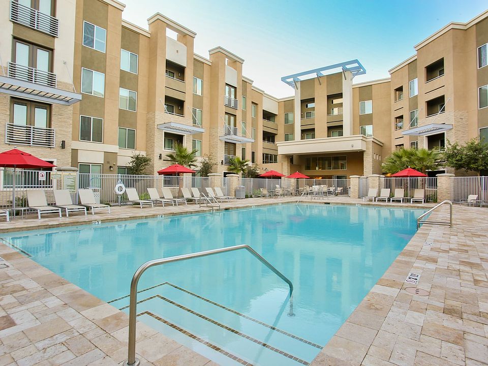 1st image of 1 N Hearthstone Way APT 464