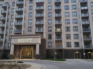 2490 Old Bronte Rd #724, Oakville, ON L6M 0Y5