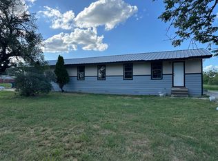 1512 & 1510 Sandy Ln, Pleasanton, TX 78064