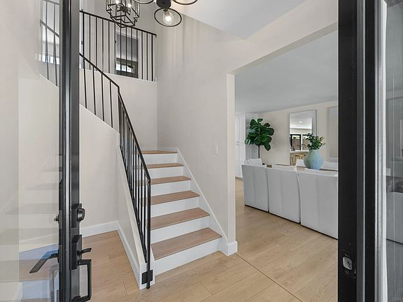 4th image of 5963 Jamar Dr