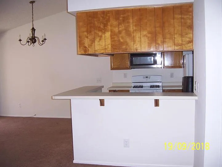 1450 Potomac Cir — Photo 7