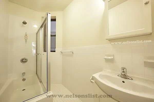 Rented by Nelson Aybar, LREB | media 8