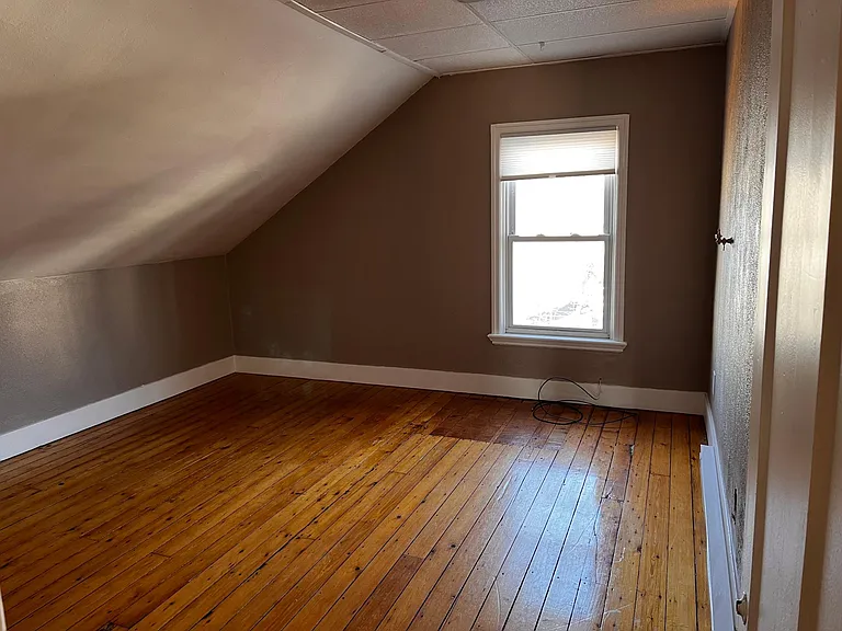 103 Prospect St #3 — Photo 15