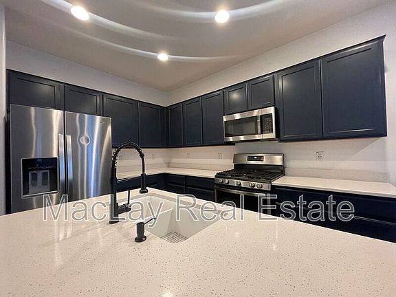 5th image of 1708 S 82nd Way
