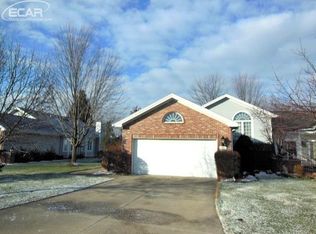 6321 Squire Lake Dr, Flushing, MI