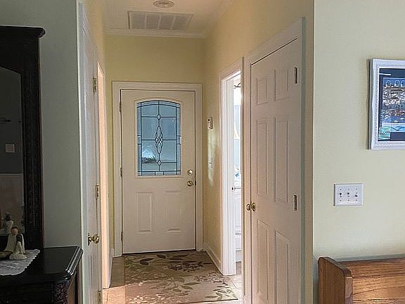 Entryway to double garage